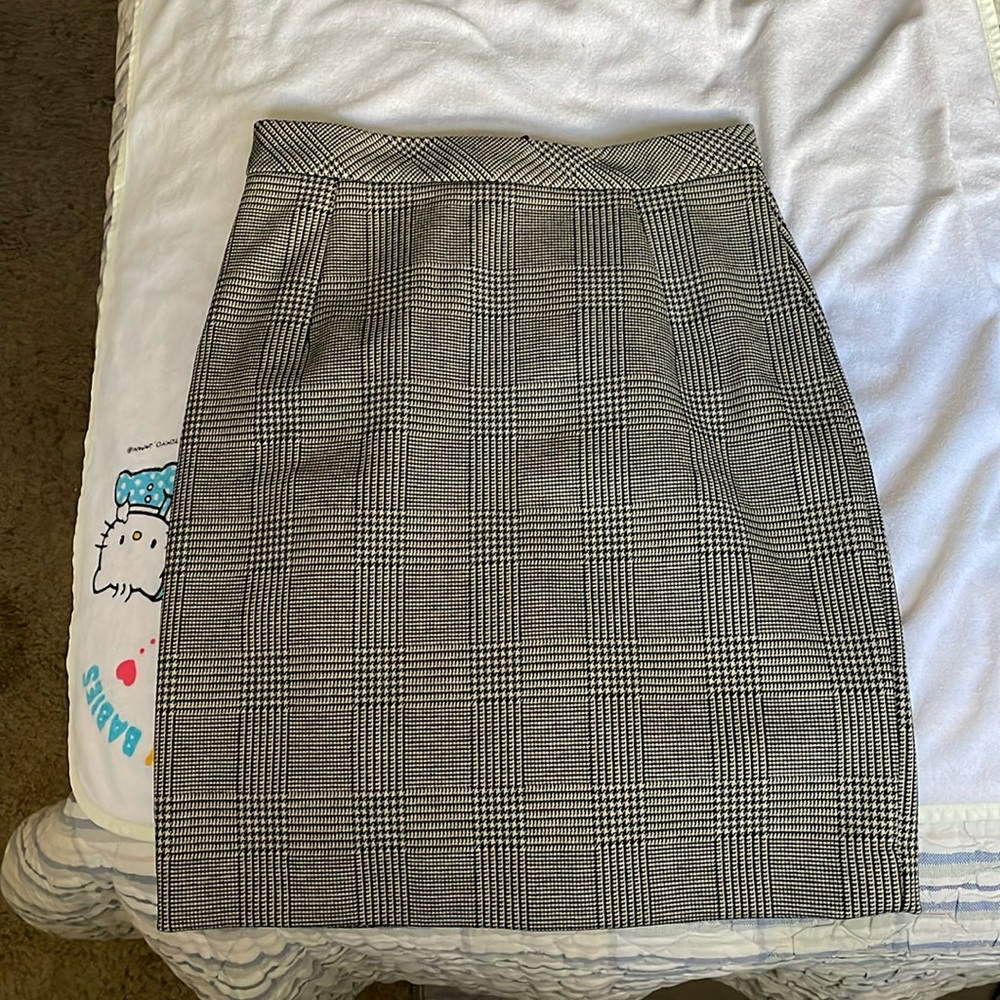 H&M Pencil Skirt